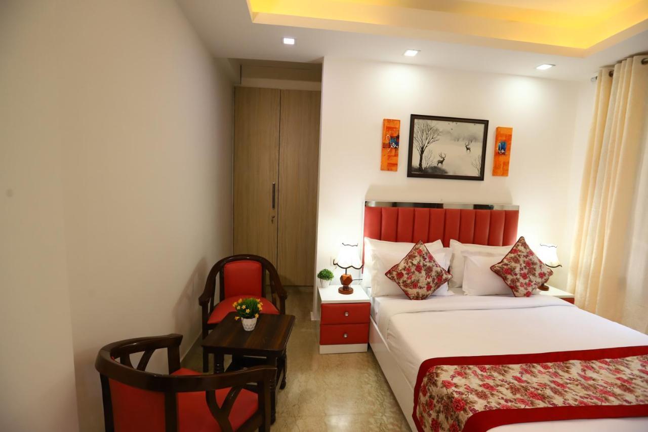 Hotel Nature View Green Park Metro Couple Friendly New Delhi Exterior photo